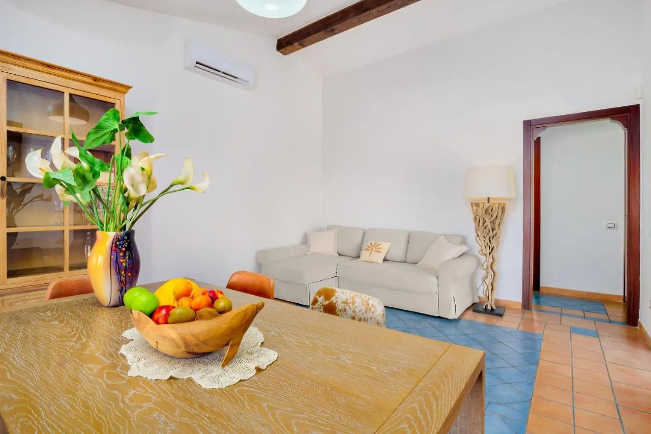 פורטו סן פאולו Villa With Breathtaking View I Private Garden I Bbq פורטו סן פאולו